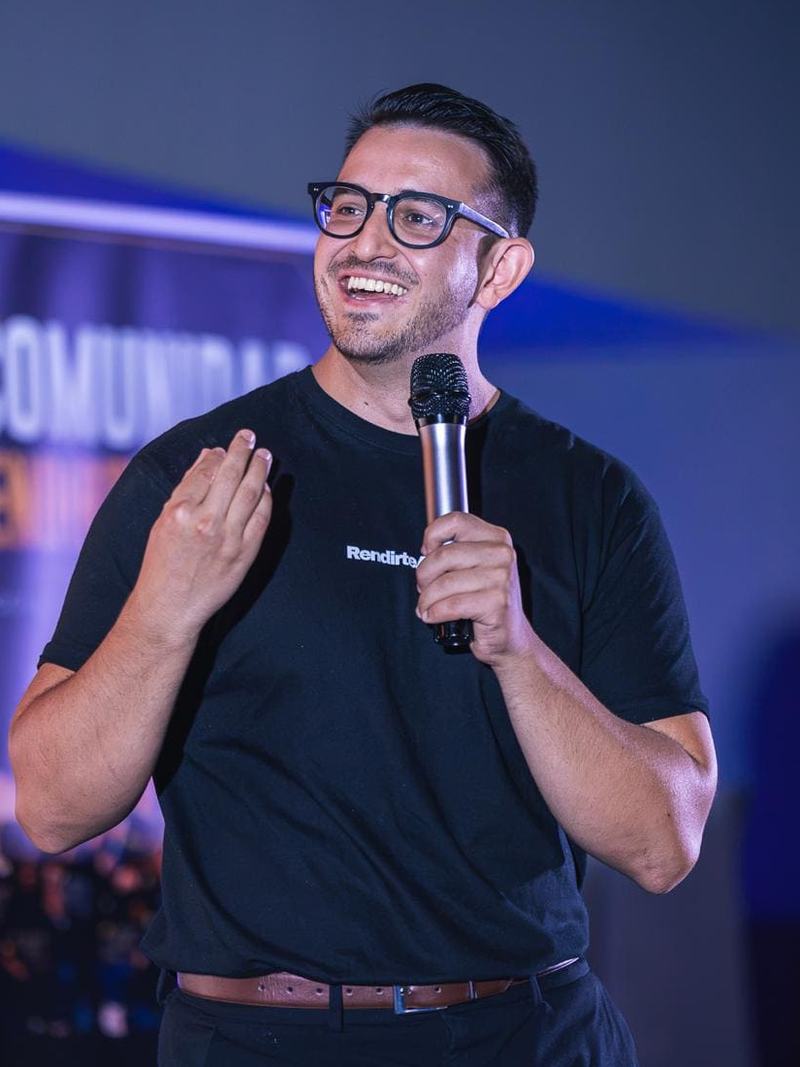 Yassin durante un evento